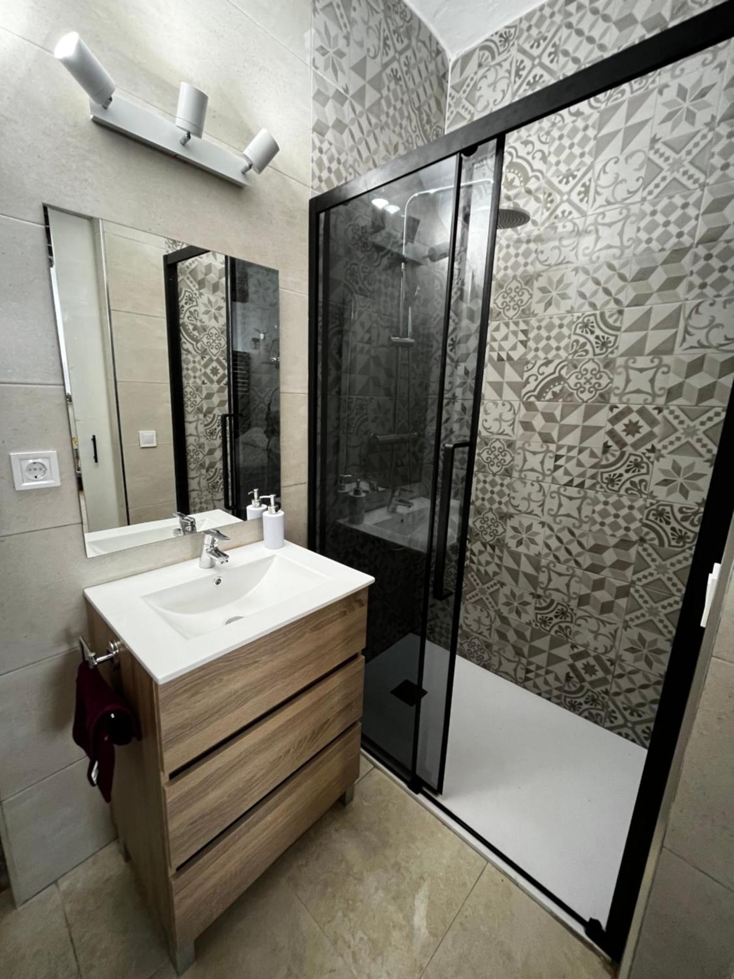 Apartamento Pat เกซาดา ภายนอก รูปภาพ